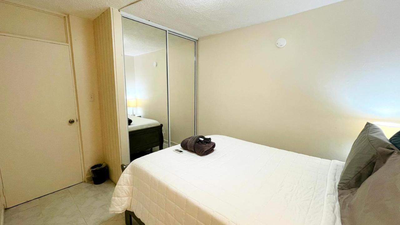 פונצ'ה Homey Escape With Patio Access And Free Laundry מראה חיצוני תמונה