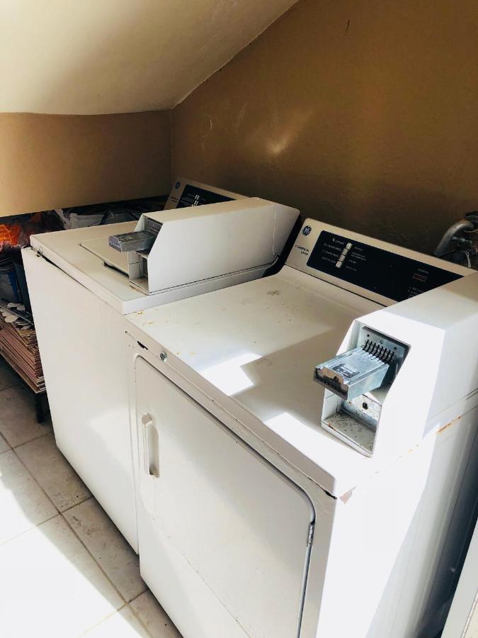 פונצ'ה Homey Escape With Patio Access And Free Laundry מראה חיצוני תמונה