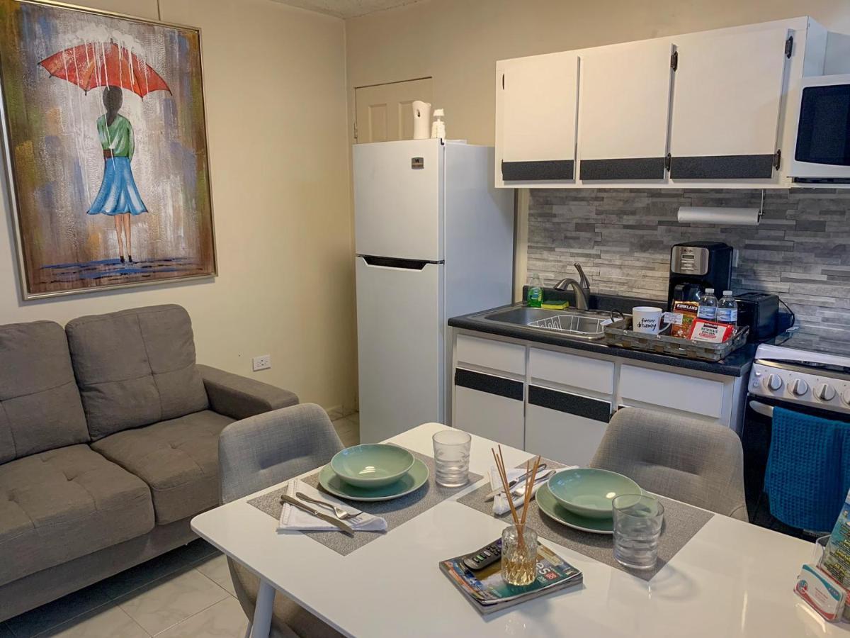 פונצ'ה Homey Escape With Patio Access And Free Laundry מראה חיצוני תמונה