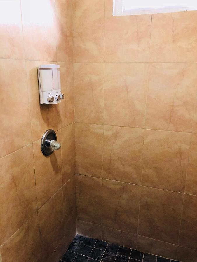 פונצ'ה Homey Escape With Patio Access And Free Laundry מראה חיצוני תמונה